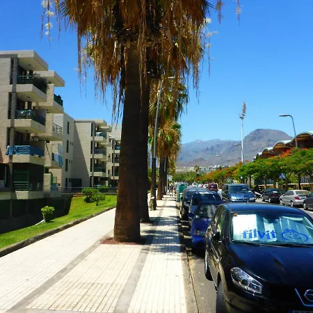Vinas Playa de las Americas (Tenerife)
